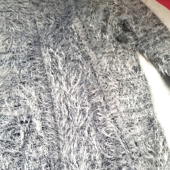 H&M Gray Cardigan for Big Kids Size (14-16) Soft - Picture 2 of 6